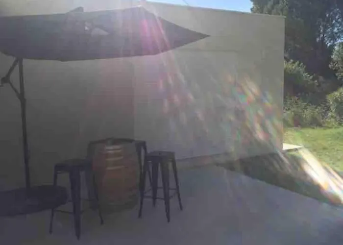 Villa familiale 9 pers Cabries entre Aix et Marseille 5 min gare Aix TGV 15 min aéroport MP