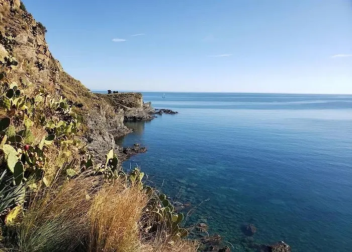 Résidence les aloès T2 , idéal 2 adultes 2 enfants à 2 minutes de la mer