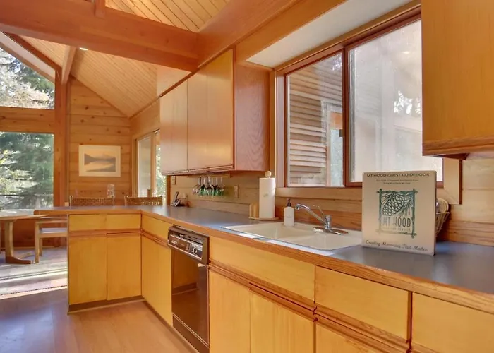 Clear Creek Cabin - Meredith Lodging