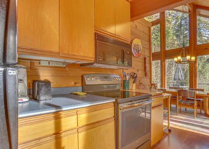 Clear Creek Cabin - Meredith Lodging