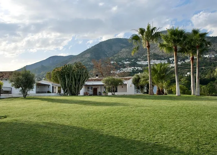 LA FINQUITA - Villa neuve super équipée, super confort, piscine, jardin, wi-fi