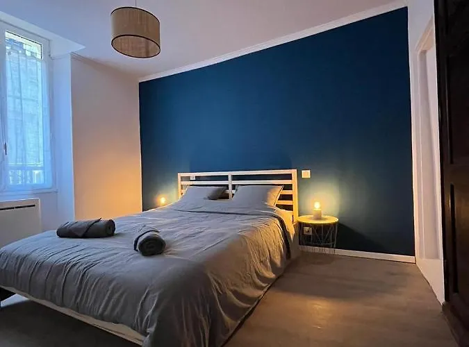 Les Vans - Charmant appartement au cœur du village
