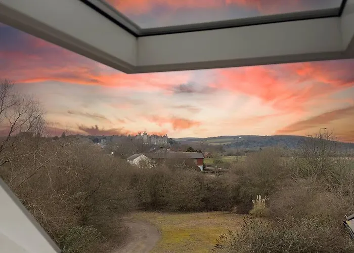 Penthouse Apartment Arundel