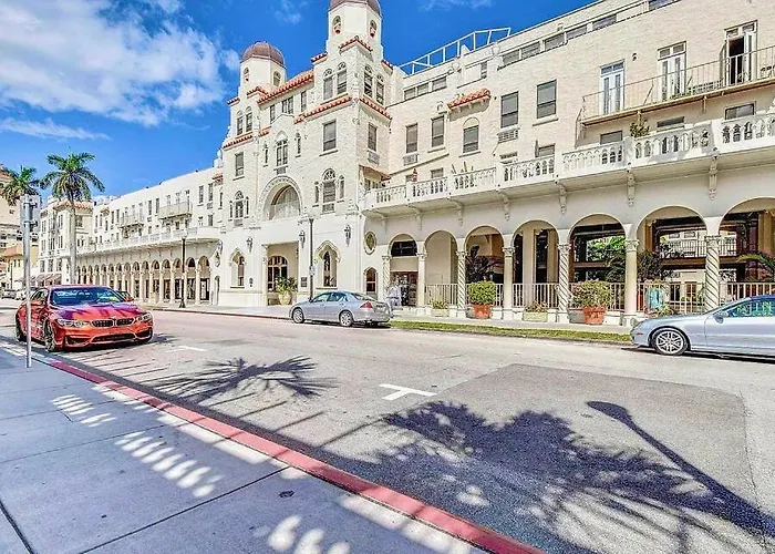 Hotel: Renovated Studio In The Heart Of Palm Beach - Free Parking, Security Box