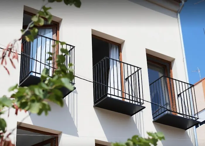 Hotel cerca del colegio: Slow Home Apartments