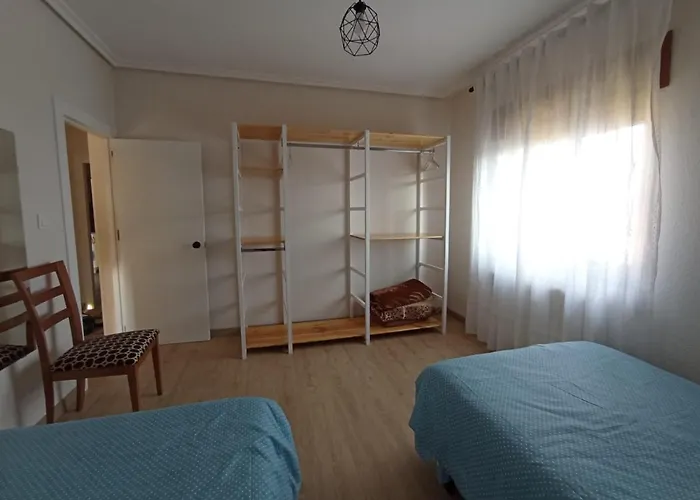 Chalet: La Casa Del Limonero