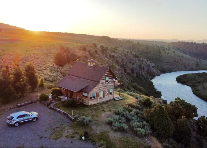 Lindas Perch By Kabino On Bank Of Henrys Fork Mtn Views Fishing 6 Acres Snake River Wifi
