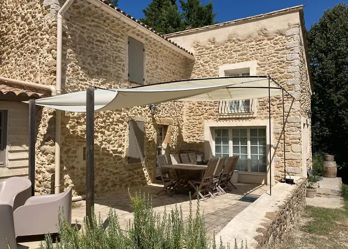 Escale en Provence - Bastide climatisée avec piscine