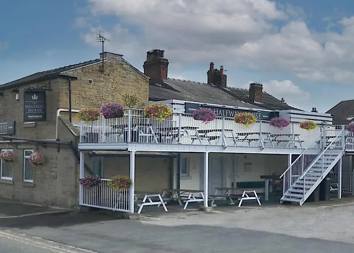 Halfway House Inn