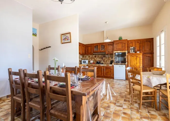 Holiday Home Mas De La Gourmette By Interhome