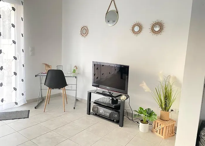 Villa Premium 3 étoiles sur Terrain clos de 300 M2