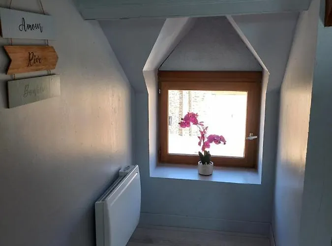 Maison au pied du Mont Saint Michel 2
