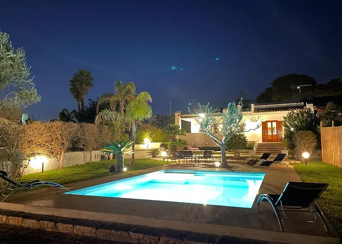  Sara - Con Piscina