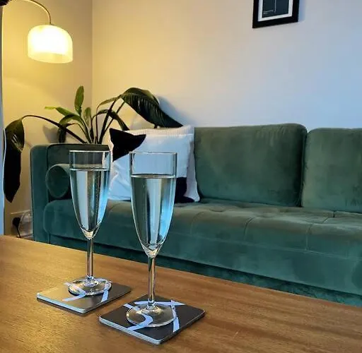Family Friendly House In Norwich With Parking