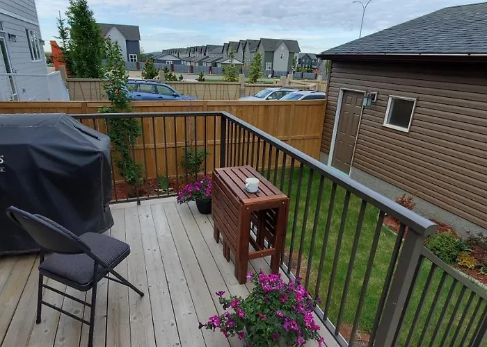 Delightful 1-Bedroom Private Suite In A New Home