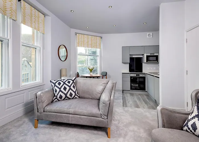 Keswick Lake Road Apartments