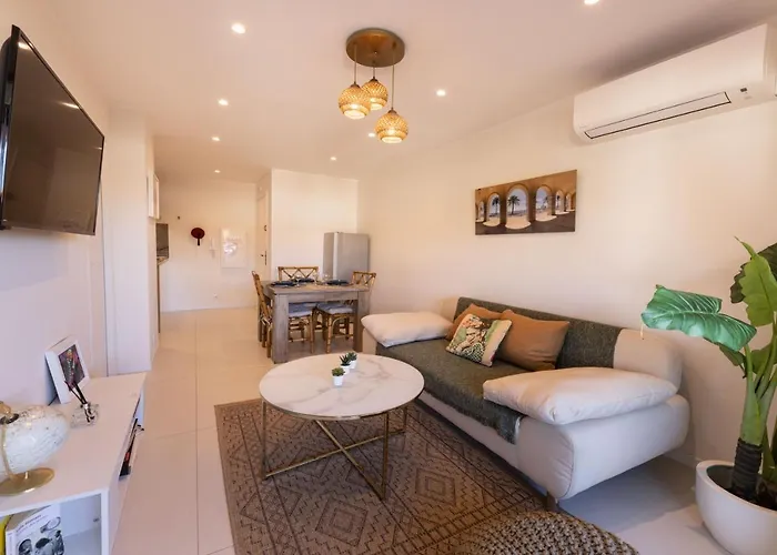 Lumineux, tout confort, Wifi&Terrace&Parking