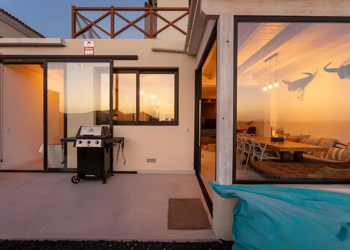 Calderon Hondo. Top Design, Views And Pool Lajares-
