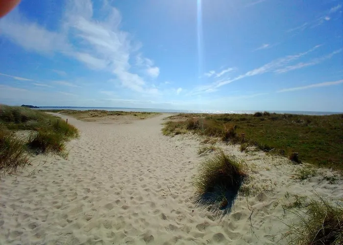 GITE LES TREFLES proche de la plage en baie du mont st michel