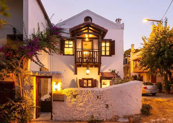 Korsan Minik-Pretty Two Bedroom Townhouse In Old Town Kalkan