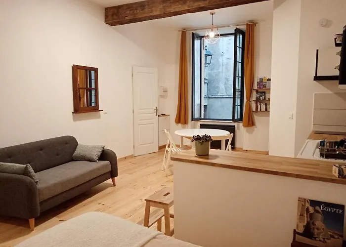 studio-ville médievale-charmant