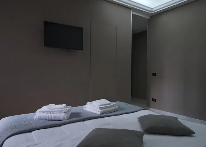 Hotel with Tennis: Royalty Rooms & Spa