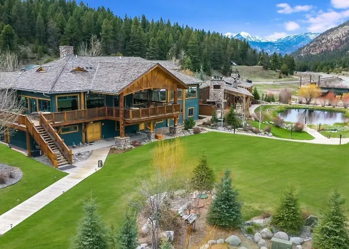 Cabin: Rainbow Ranch Lodge