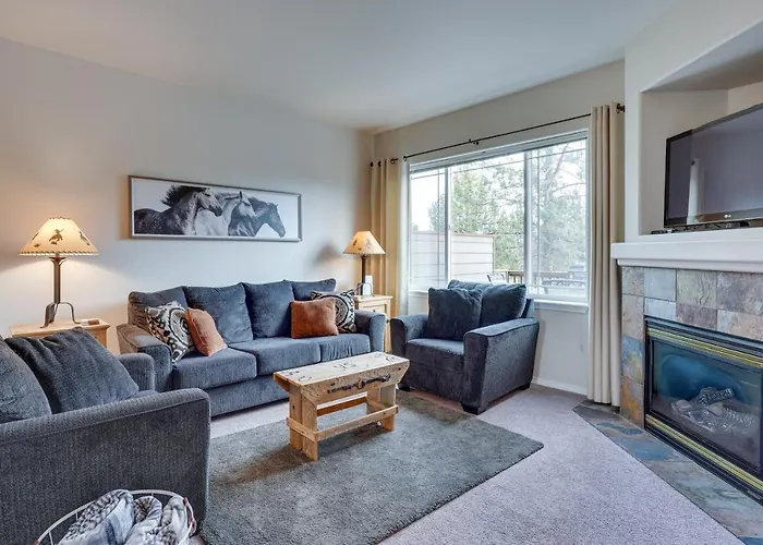 Charming Redmond Townhome W/ Resort Amenities