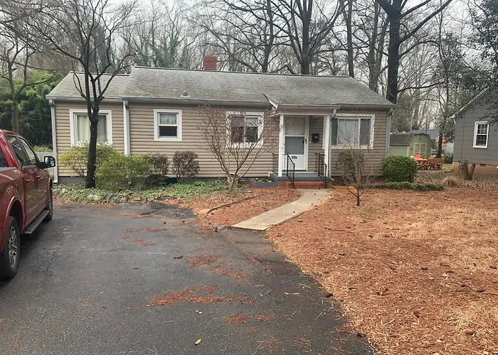 Briar Creek Rd Bnb