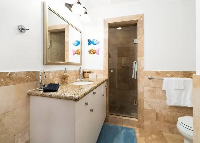 The Cottonwood House - Beach Villa