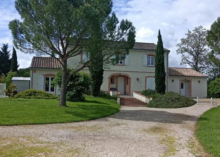 Logement avec piscine, classé 3 étoiles, de 42 m2 tout confort au calme pour un couple