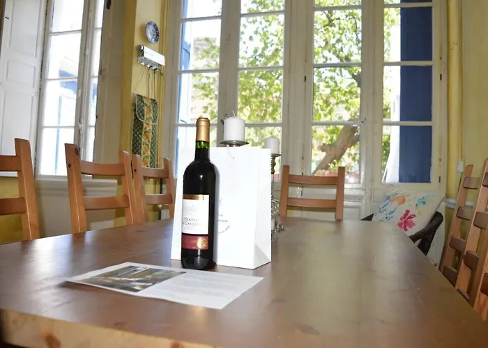 Riverside 4 Bed House Full Of Character And Charm