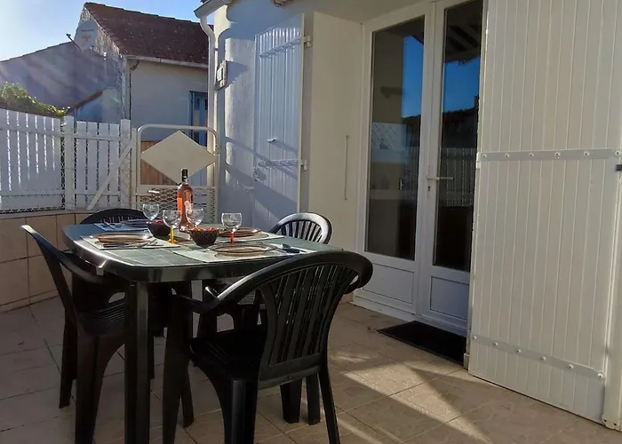 Maison 3 pièces à La Brée-les-Bains, proche plage, WiFi, 4 couchages - FR-1-246A-219