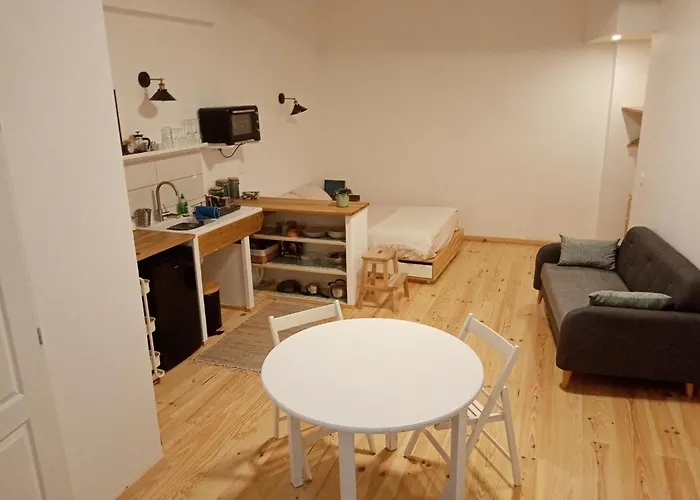 studio-ville médievale-charmant