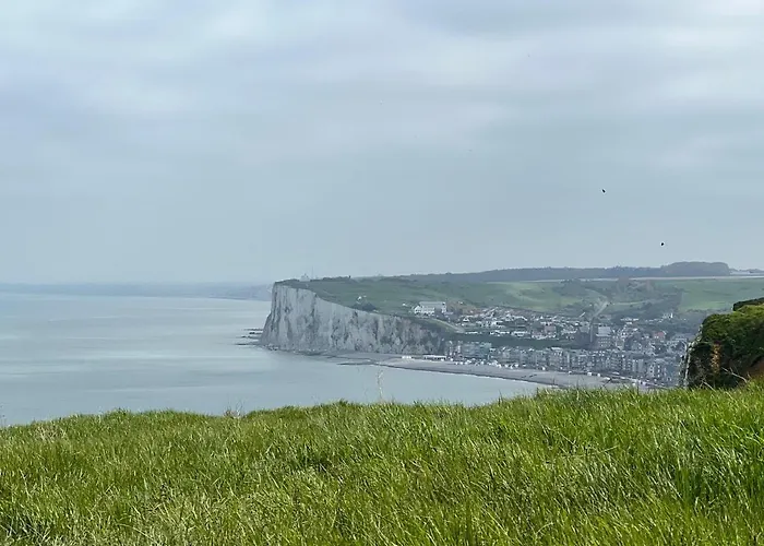 Plage à 50m Appartement Rêves ensoleillés Villa Les Bains de Mers