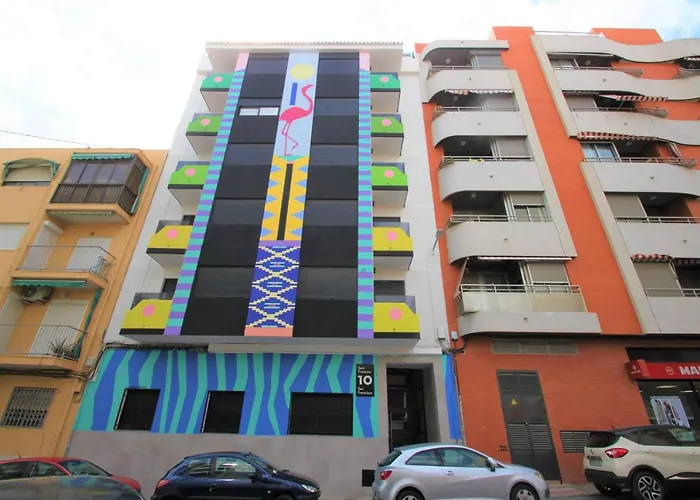 CASATURIS NEWON APARTAMENTOS en EL CAMPELLO