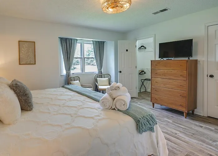 Cozy High Point Vacation Rental: Near Hpu Campus