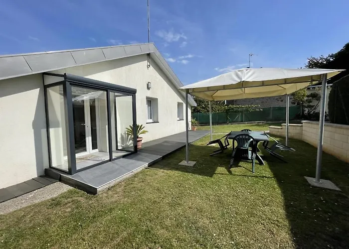 Maison paisible proche de la plage avec jardin et équipements complets - FR-1-361-491