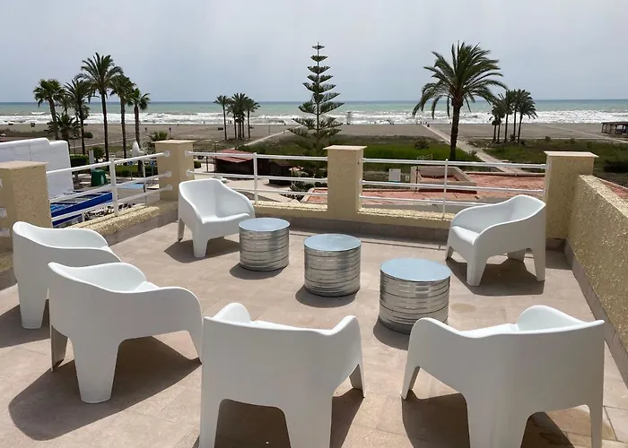 Las Marinas