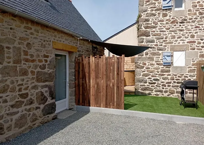 Gîte avec son bain nordique privatif au feu de bois