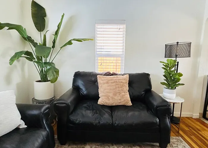 Home Sweet Idahome: Cozy King Suite near BSU & Downtown Boise