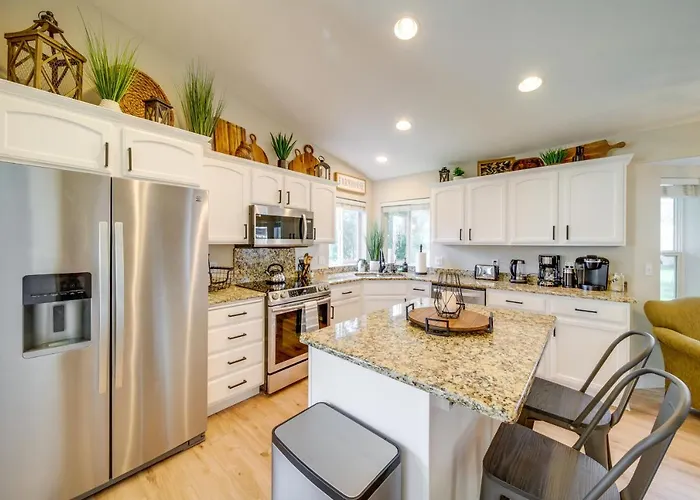 Coeur D'Alene Vacation Rental ~ 4 Mi To The Lake!