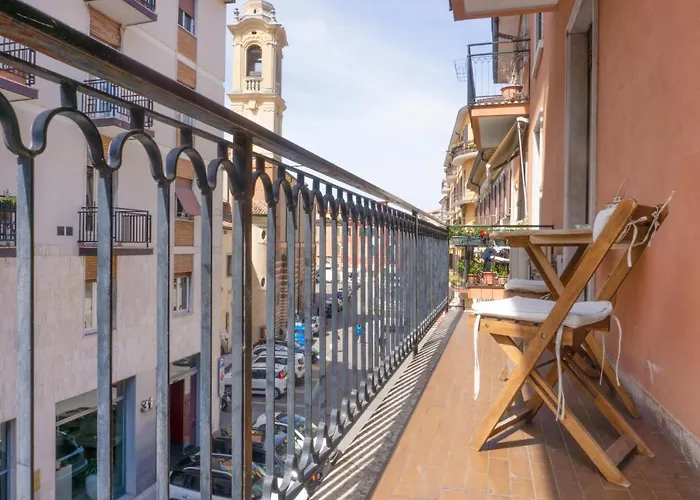 Re Lear - 4 Bedrooms Apartment