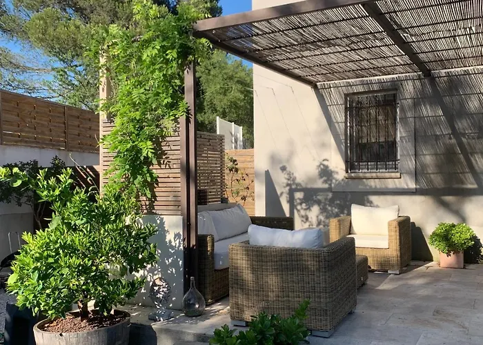 Belle Villa Recente De 120 M2 Avec Piscine