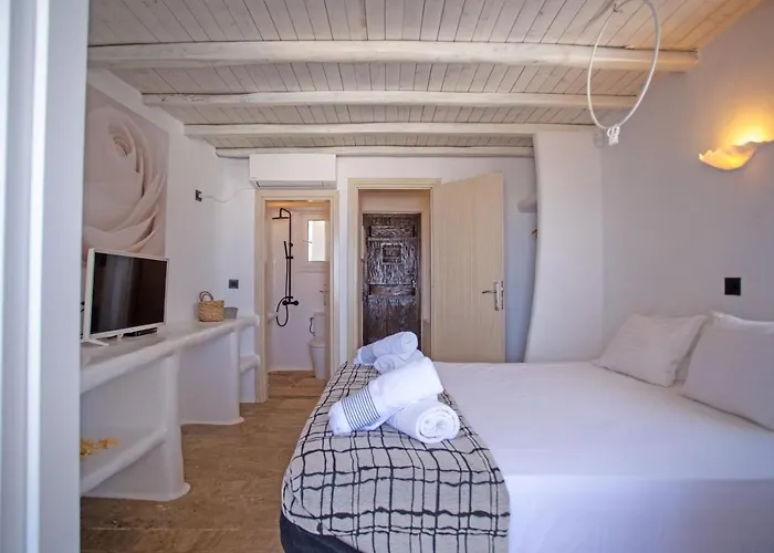 Nuera Villa