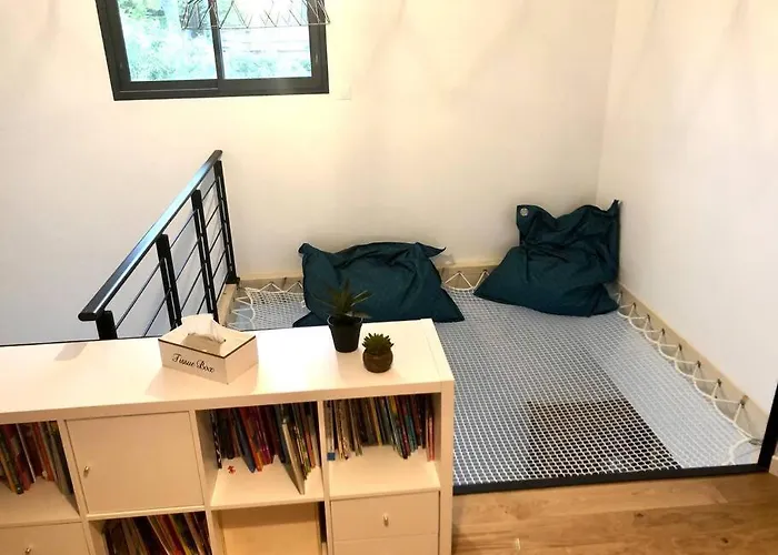 Maison familiale et spacieuse avec piscine