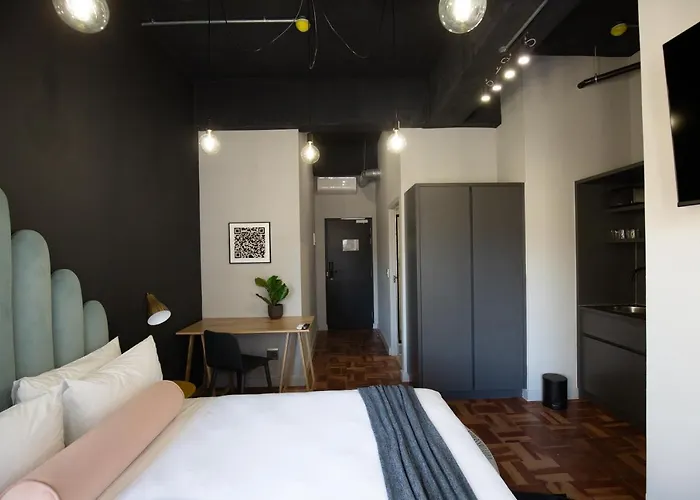 Cheap hotels Blackbrick Foreshore