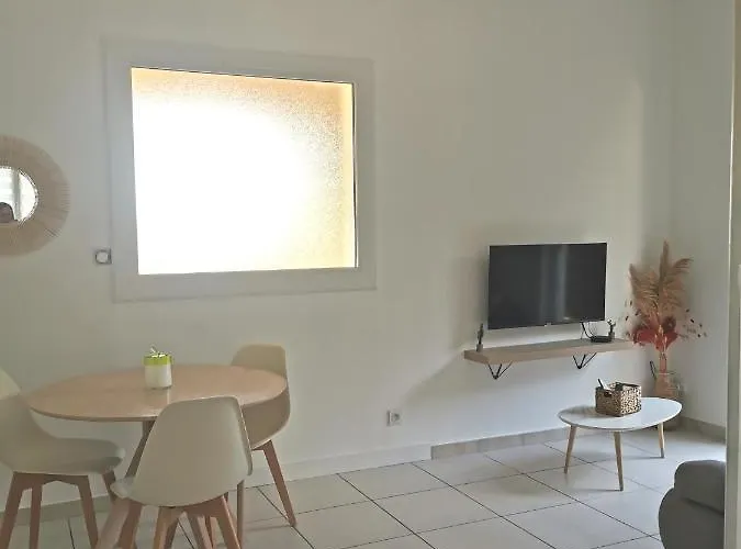 Charmant T2 avec extérieur au cœur du Vaucluse