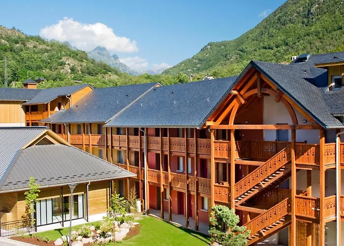 Hôtel accueillant les animaux: Lagrange Vacances Les Chalets d’Ax