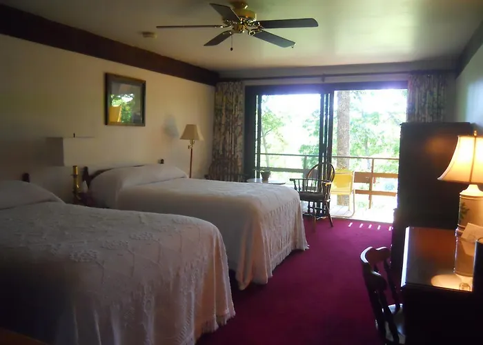 Howard House Lodge